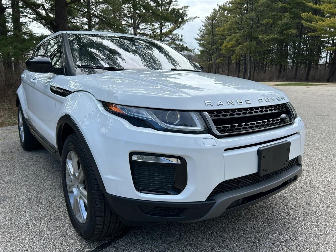 2017 Land Rover Range Rover Evoque SE Sport Utility 4D