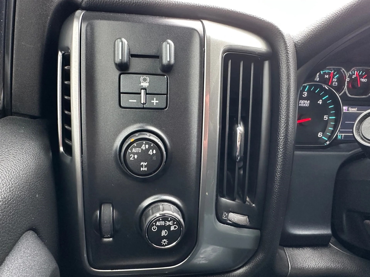 Chevrolet Silverado 1500  2015