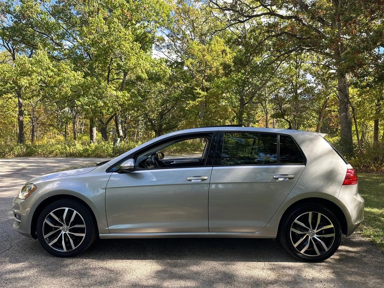 Volkswagen Golf  2017