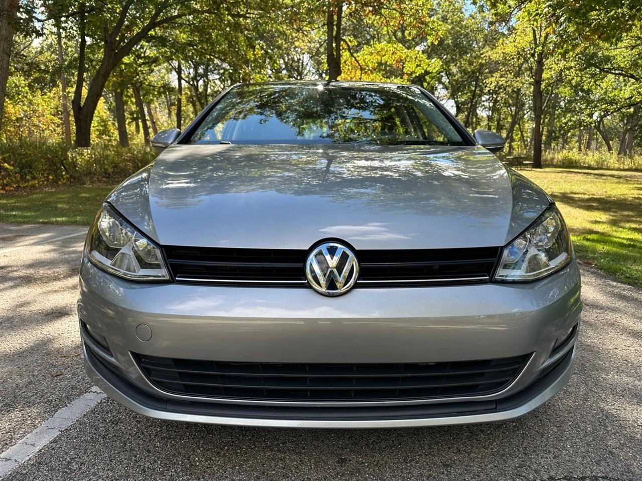 Volkswagen Golf  2017