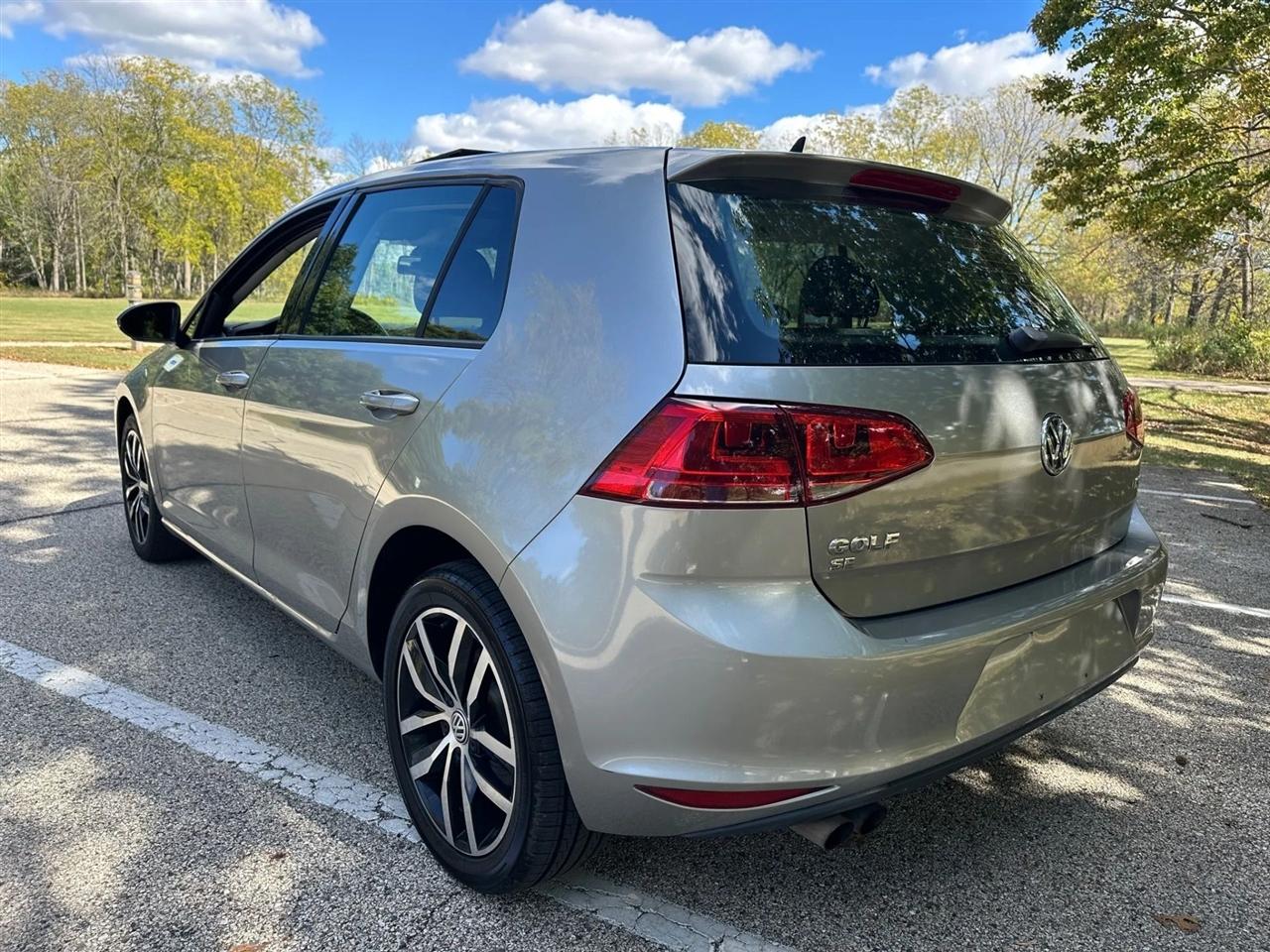 Volkswagen Golf  2017