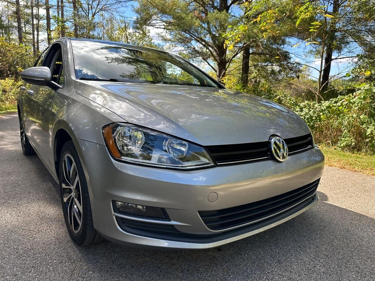 Volkswagen Golf  2017