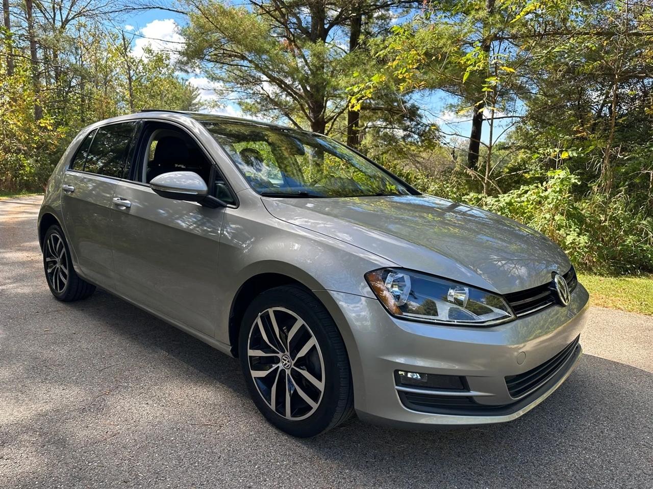 Volkswagen Golf  2017