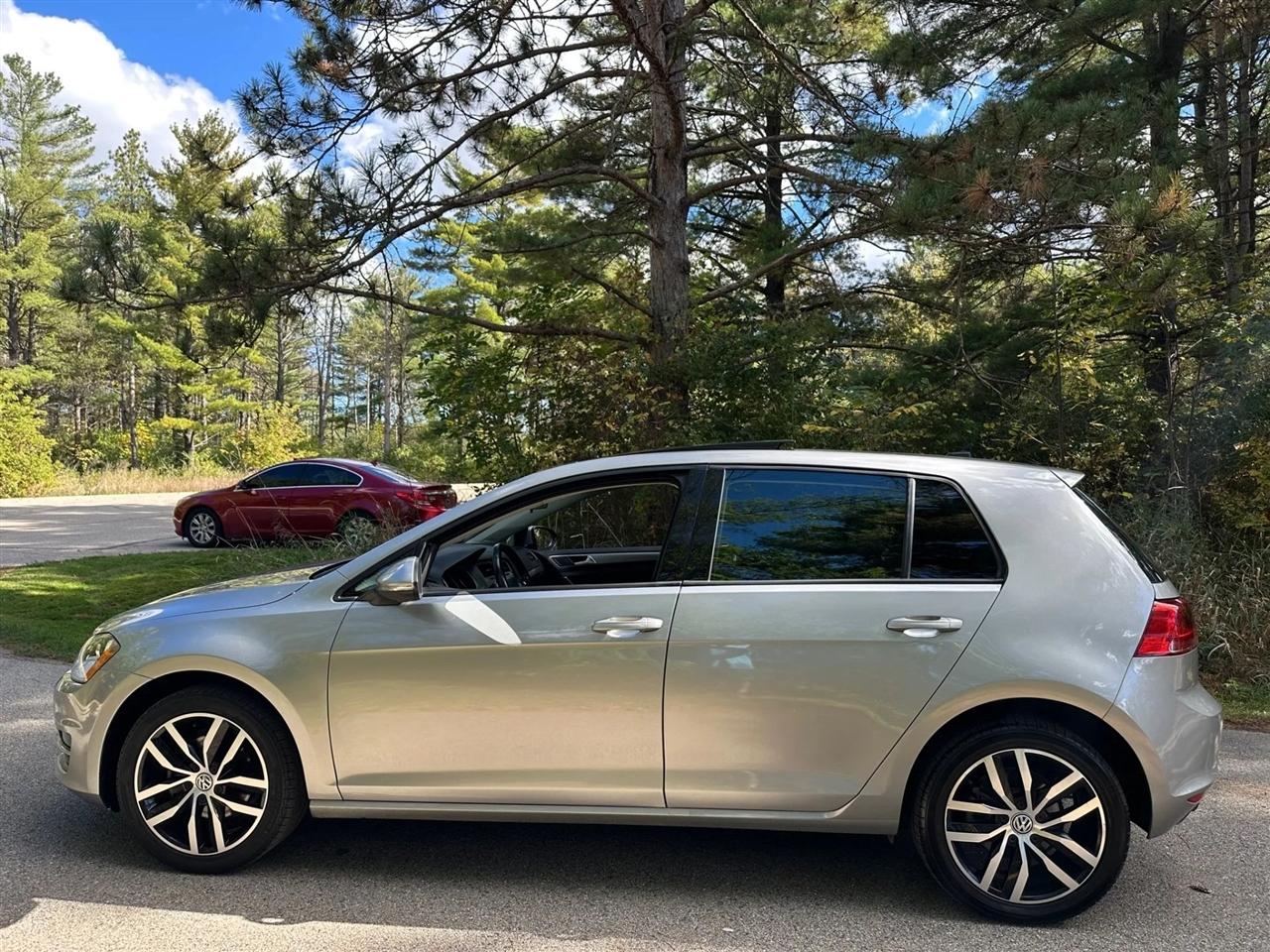 Volkswagen Golf  2017