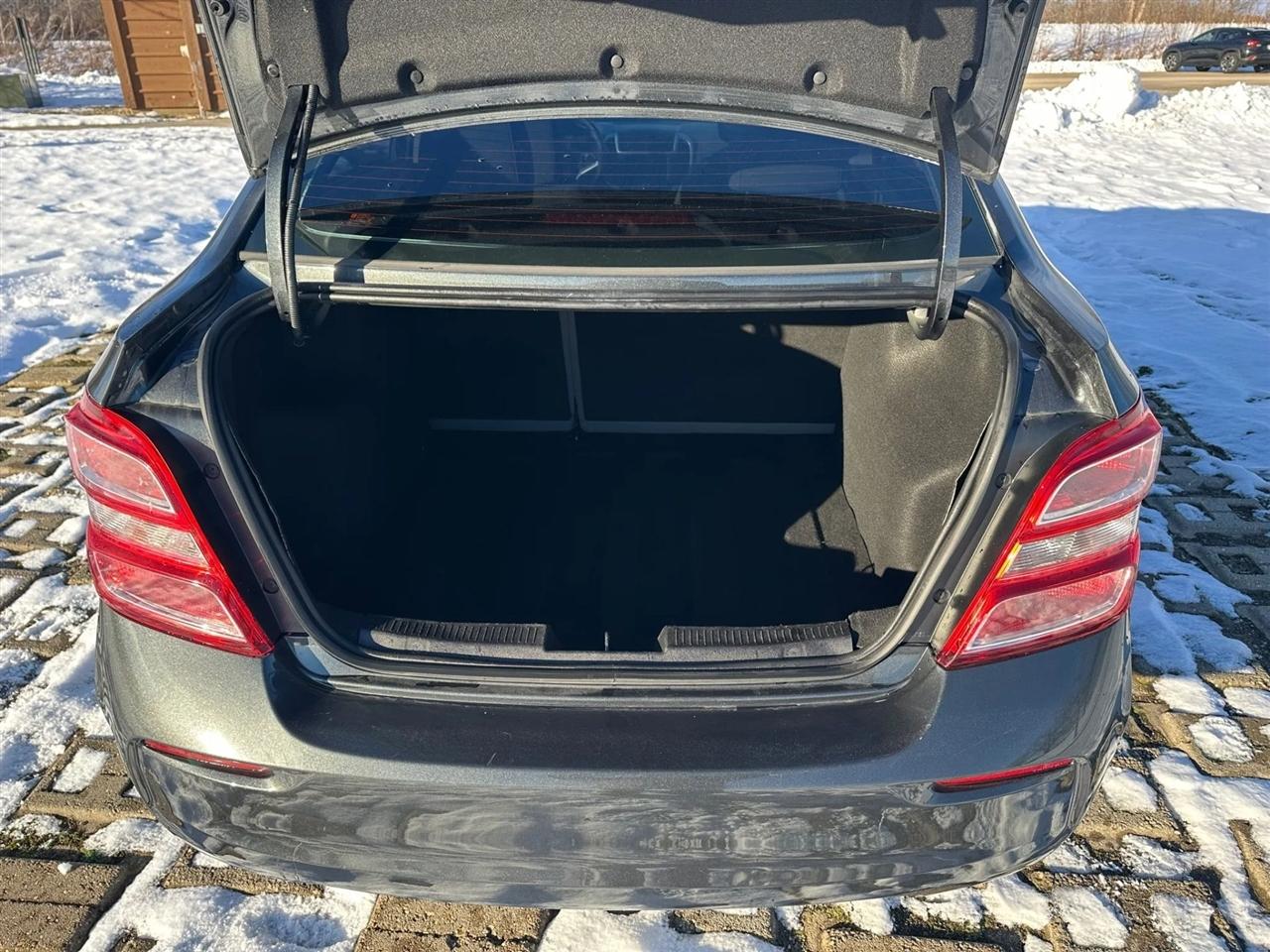 Chevrolet Sonic  2017