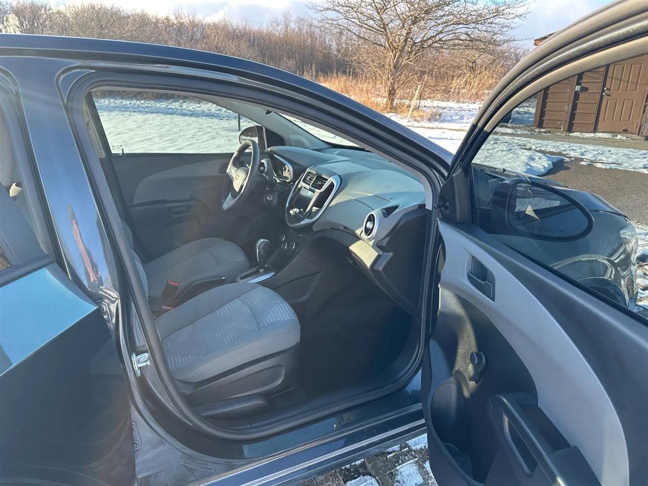 Chevrolet Sonic  2017