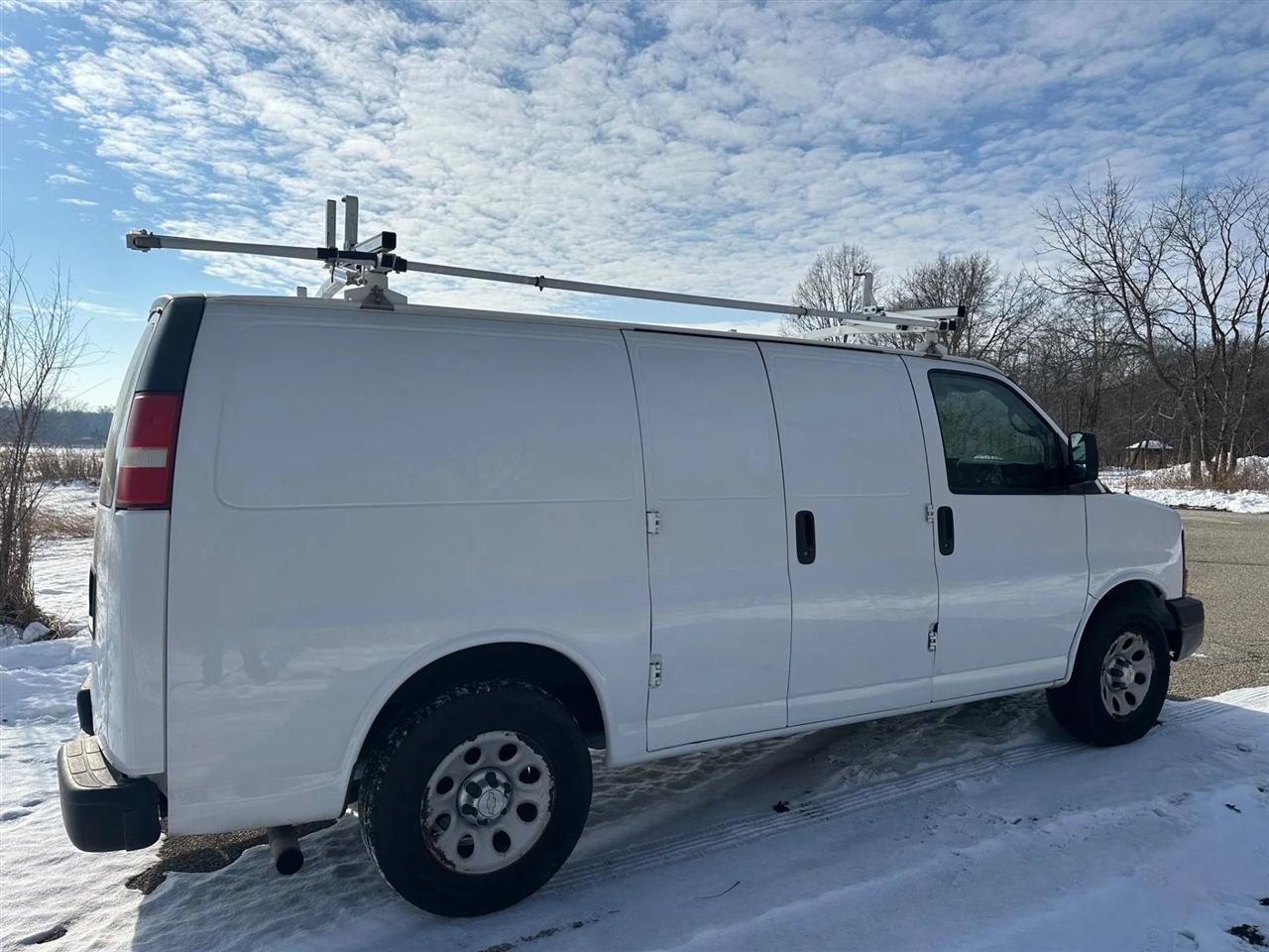 Chevrolet Express  2014