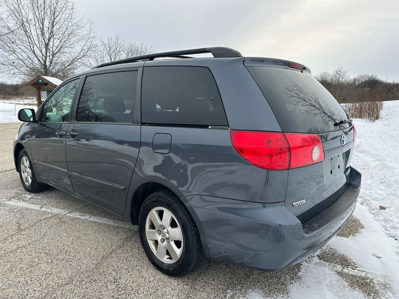 Toyota Sienna  2008
