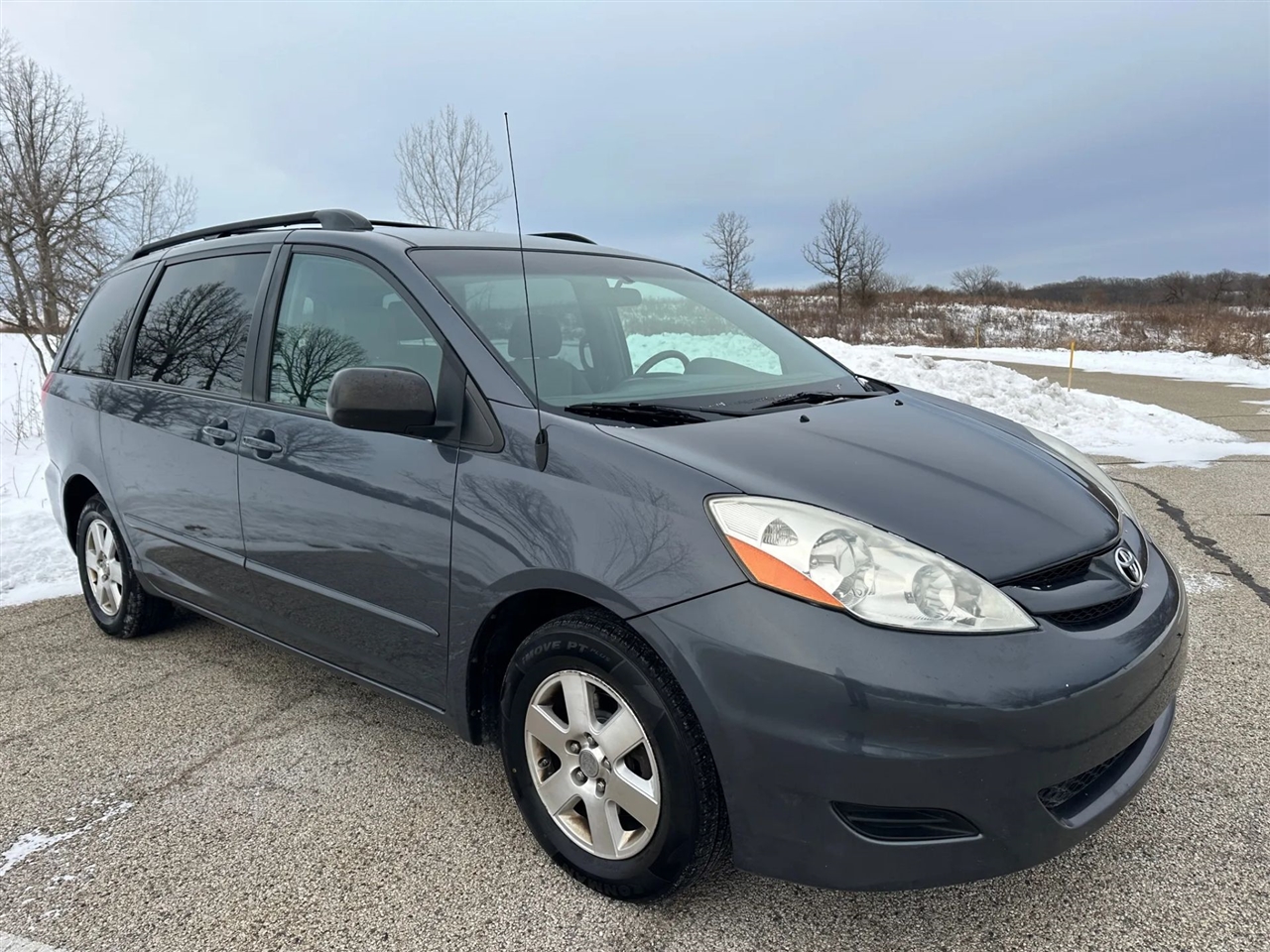 Toyota Sienna  2008