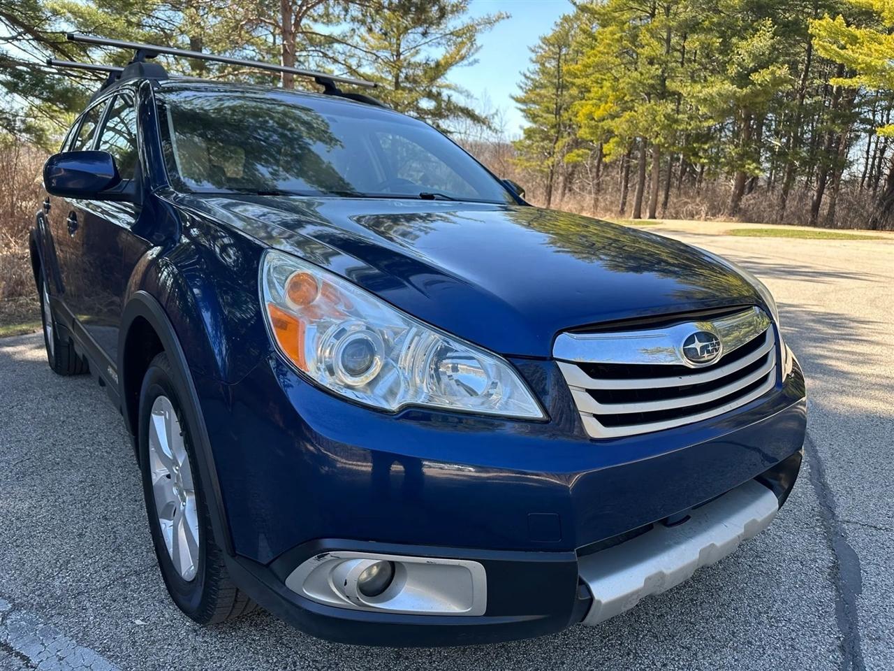 2010 Subaru Outback 2.5i Limited Wagon 4D