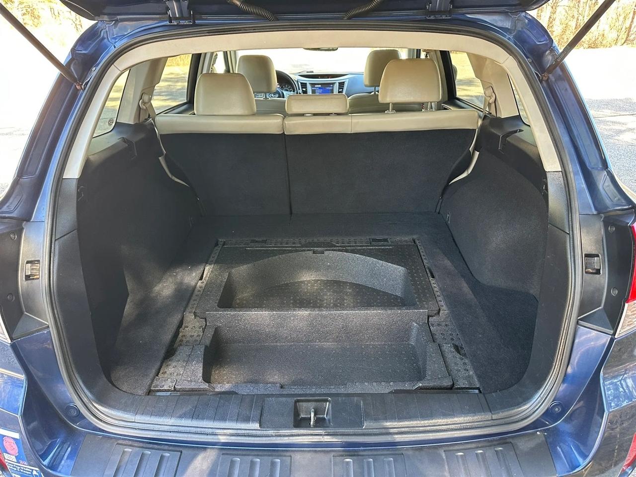 Subaru Outback  2010