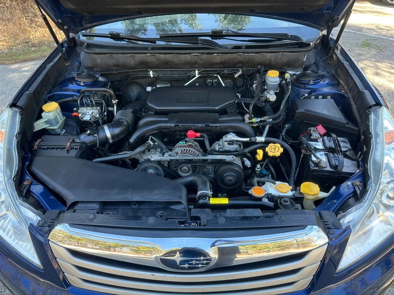 Subaru Outback  2010