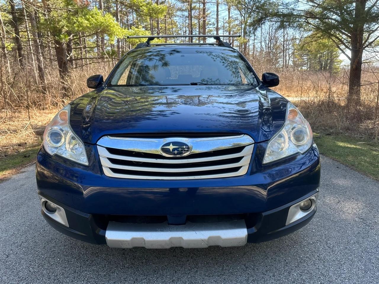 Subaru Outback  2010