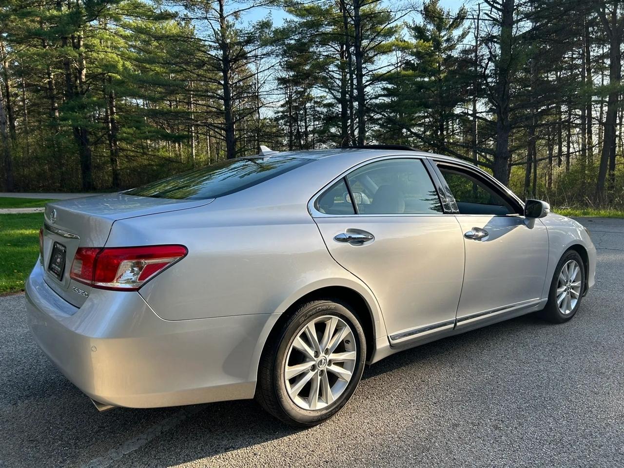 Lexus ES 350  2010