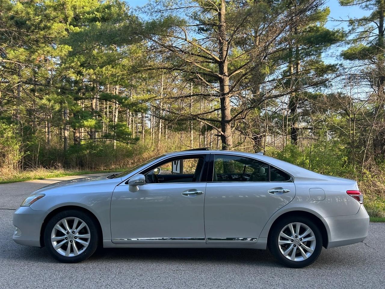 Lexus ES 350  2010