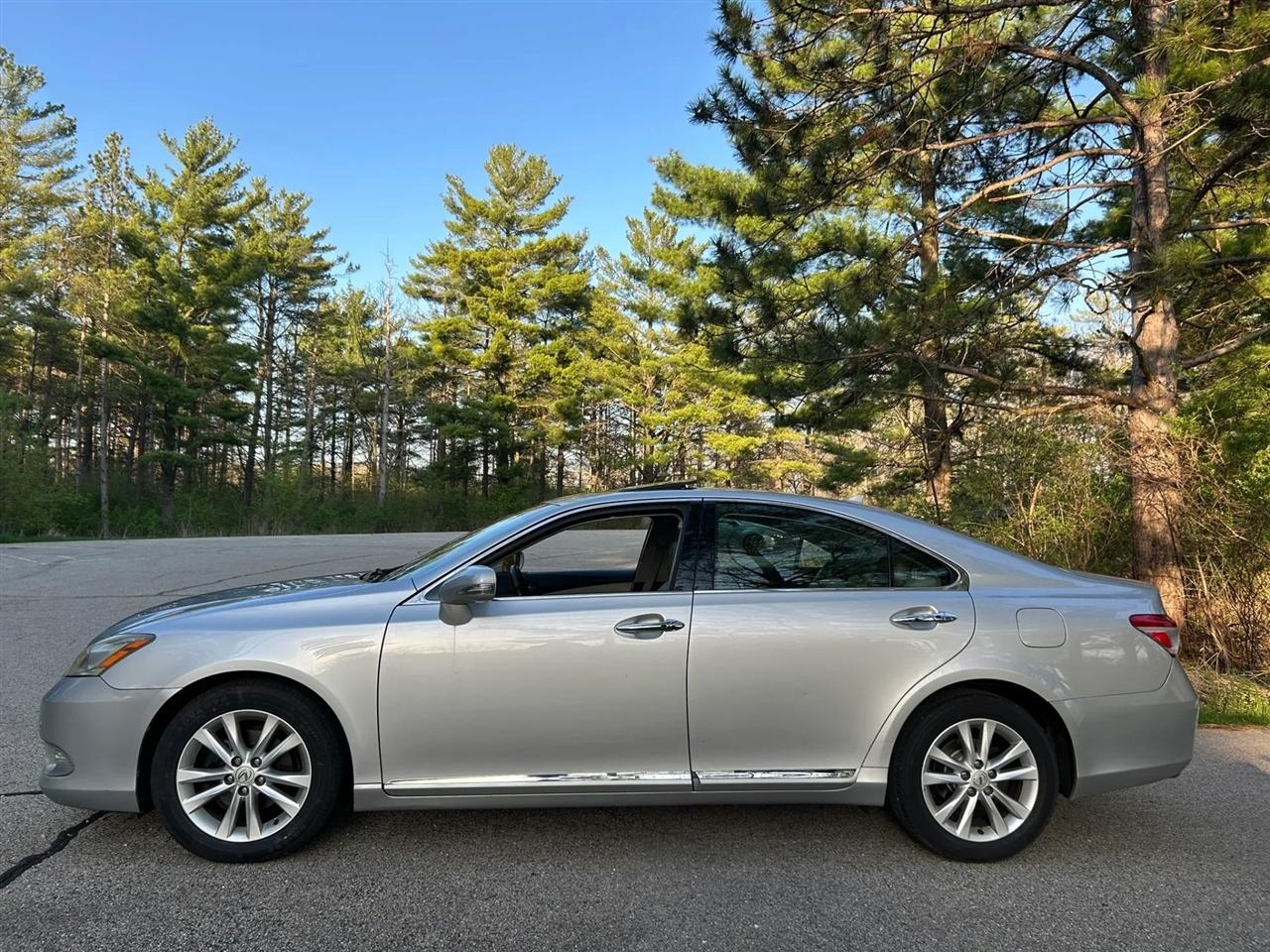 Lexus ES 350  2010