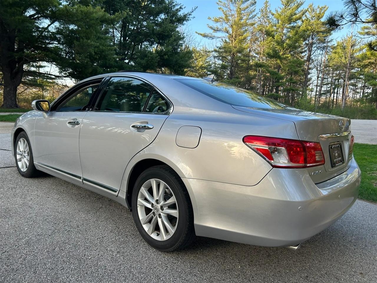 Lexus ES 350  2010