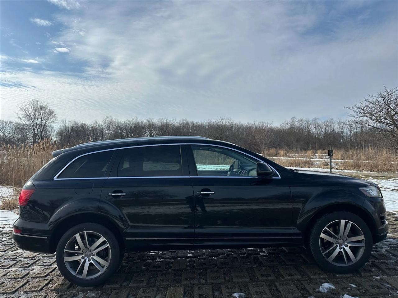 Audi Q7  2012