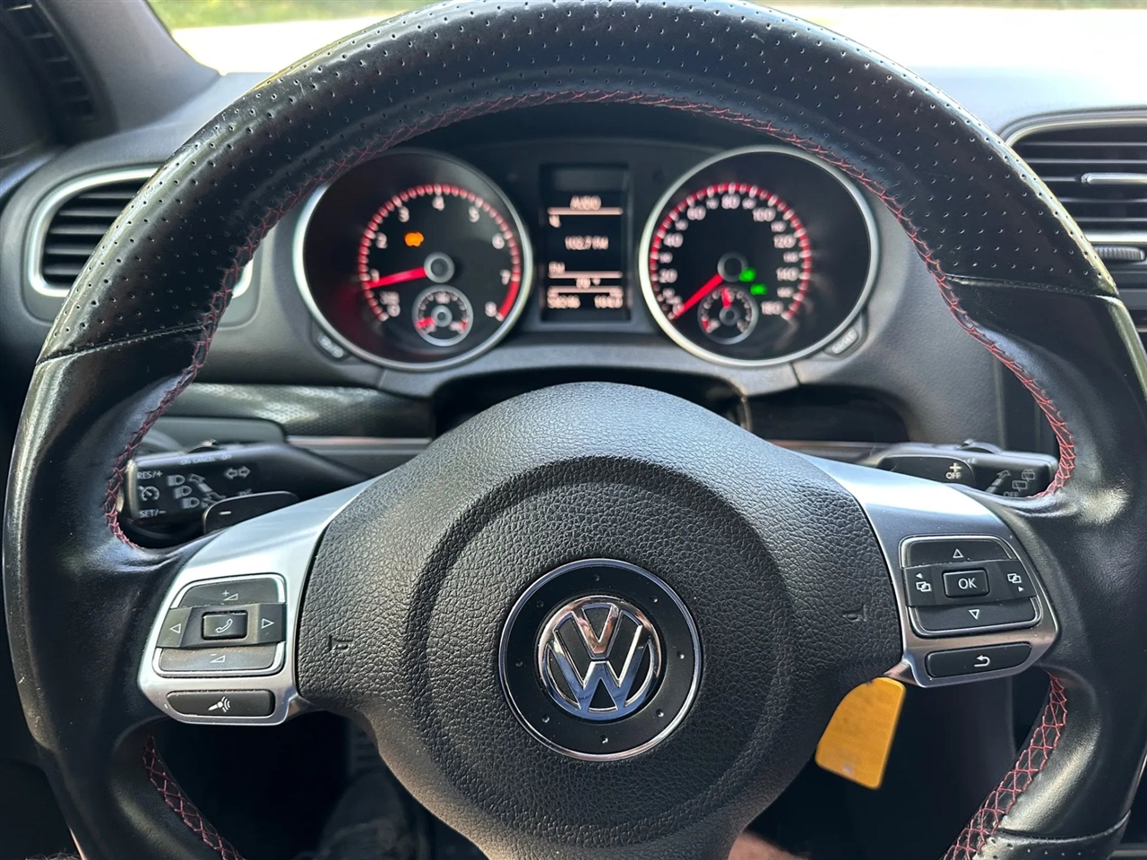 Volkswagen GTI  2013