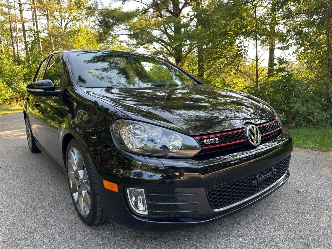Volkswagen GTI  2013