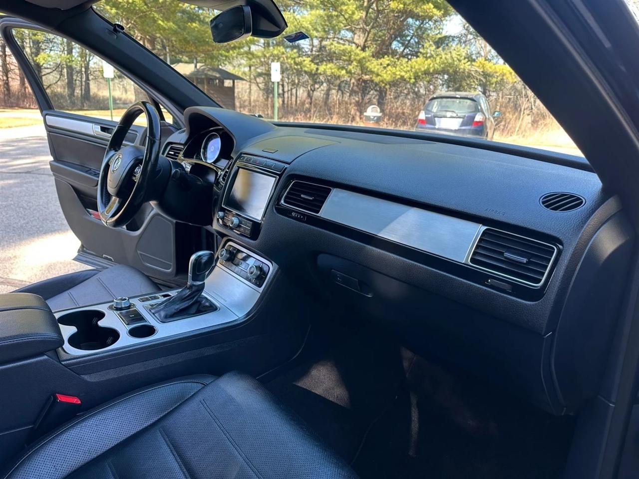 Volkswagen Touareg  2017