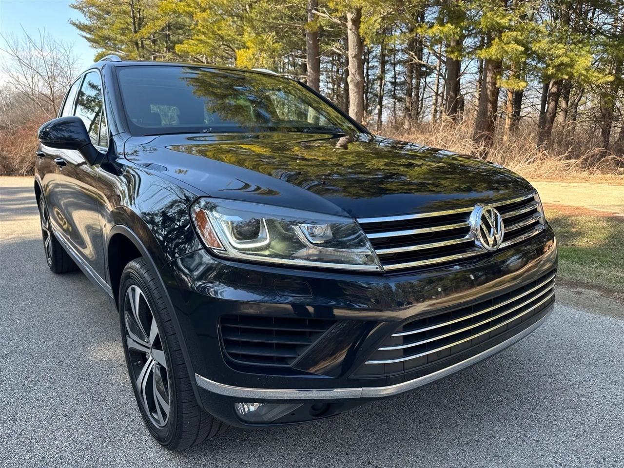 2017 Volkswagen Touareg V6 Wolfsburg Edition Sport Utility 4D