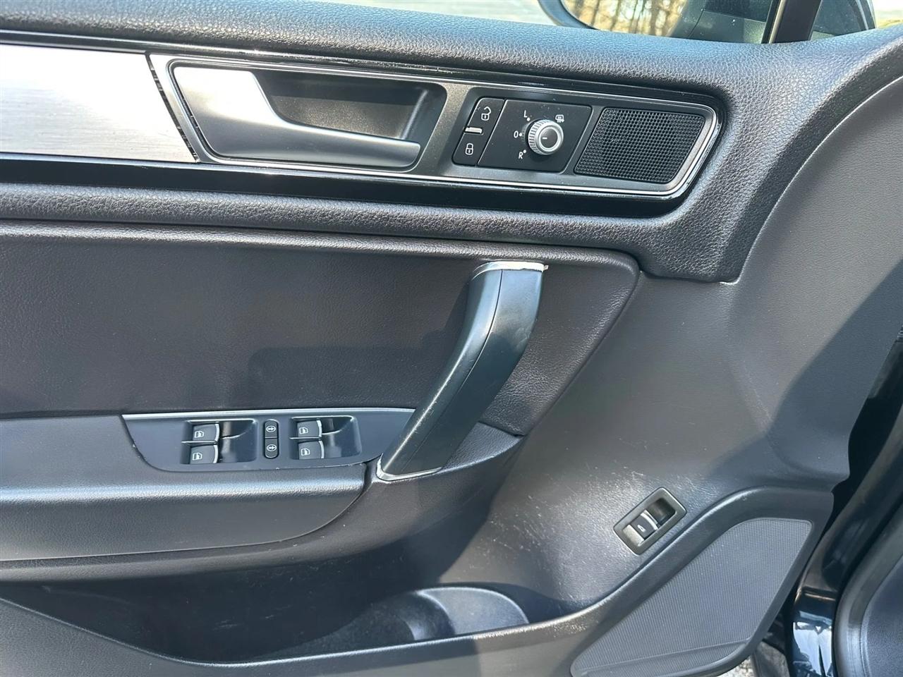 Volkswagen Touareg  2017