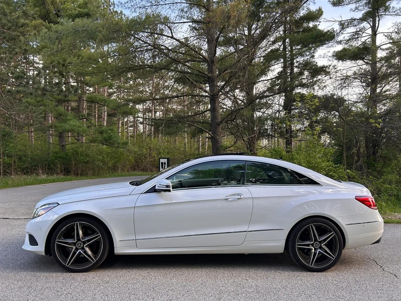 Mercedes-Benz E-Class  2014