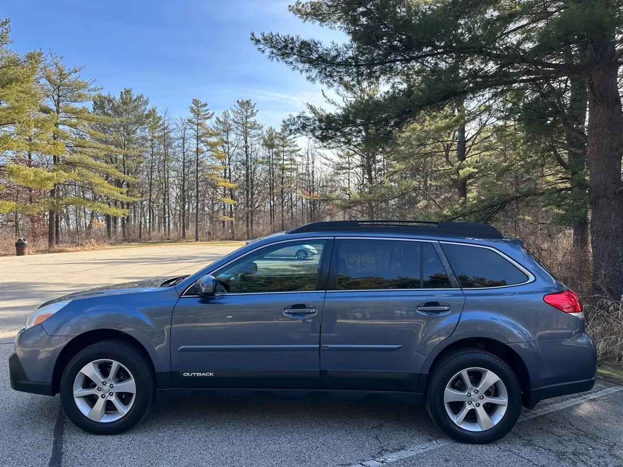 Subaru Outback  2013