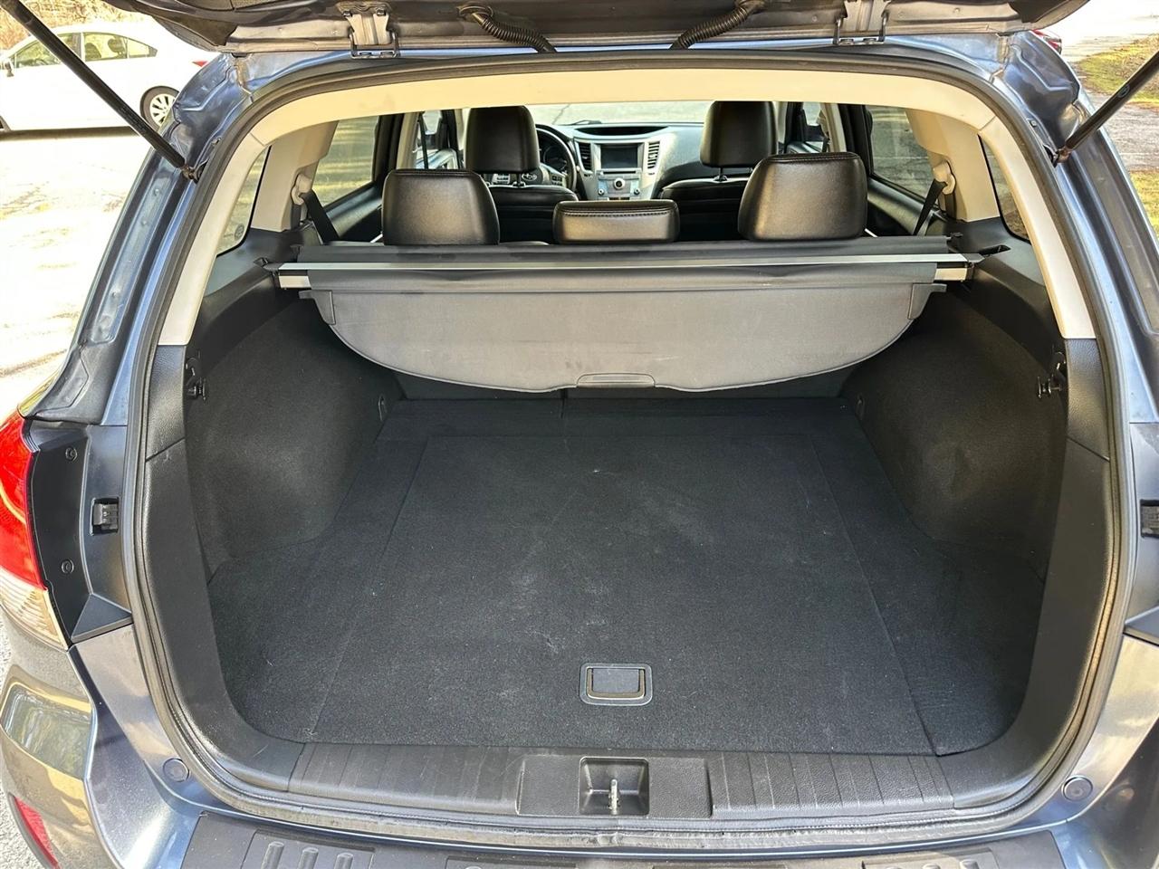 Subaru Outback  2013