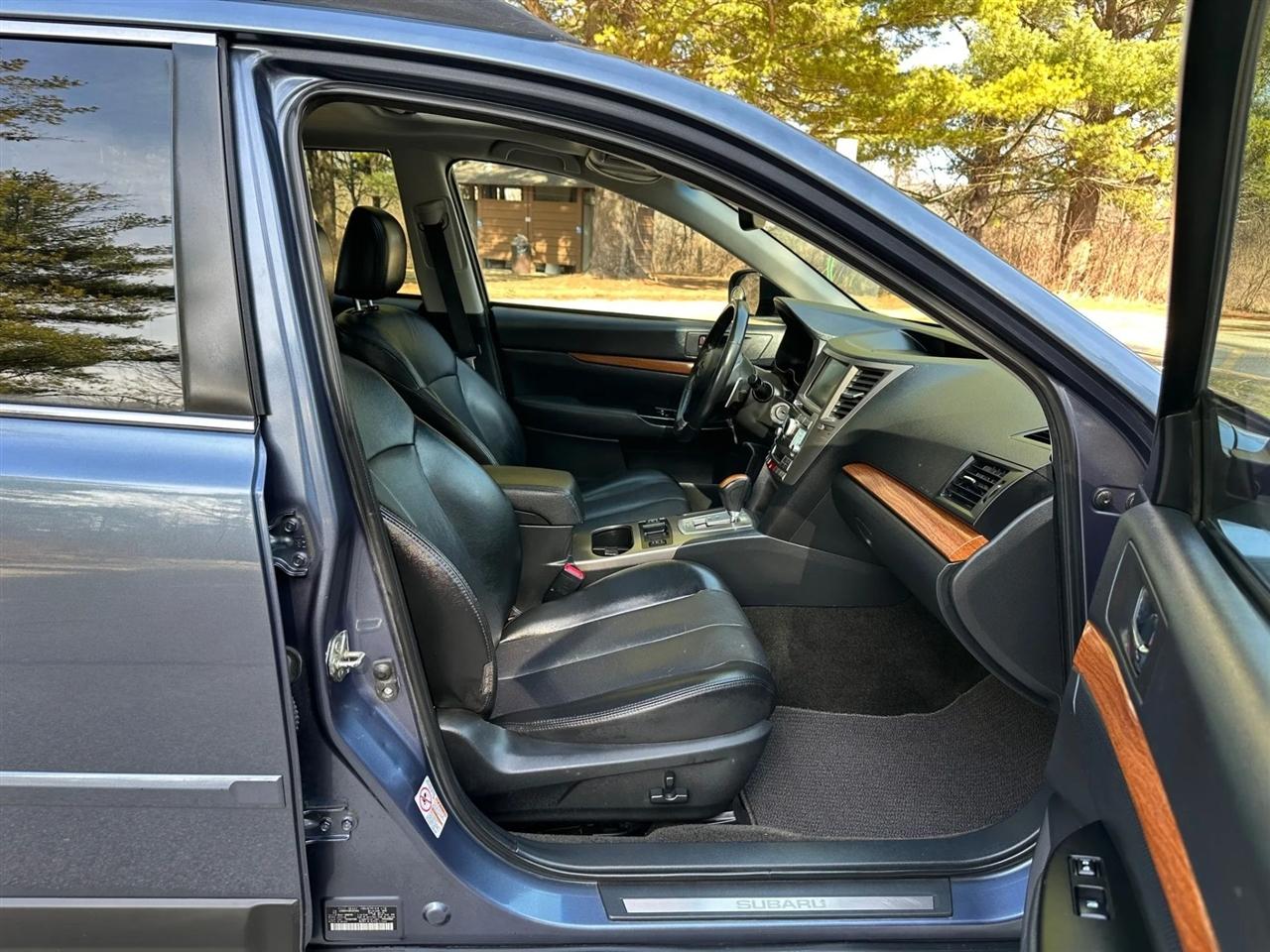 Subaru Outback  2013