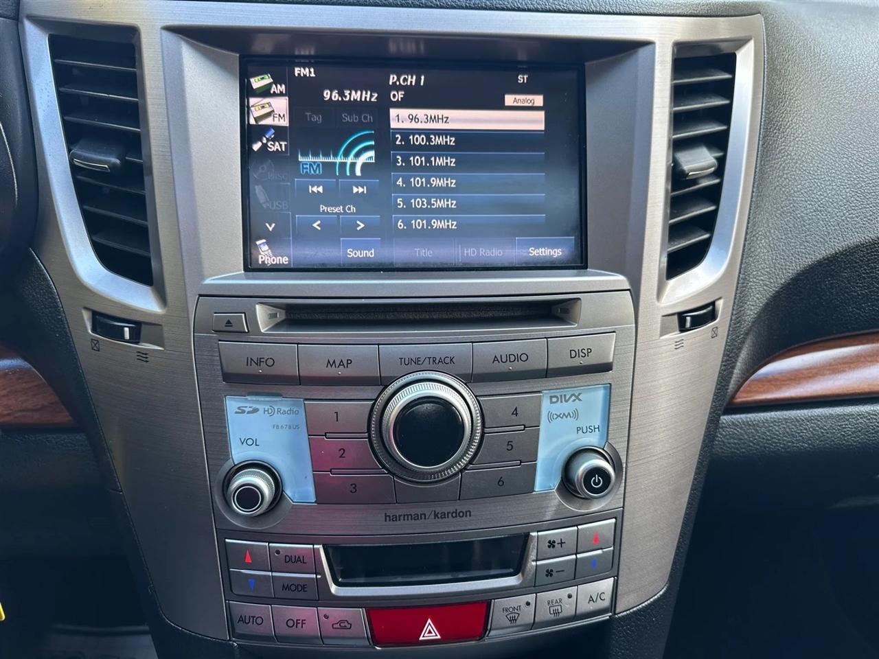 Subaru Outback  2013