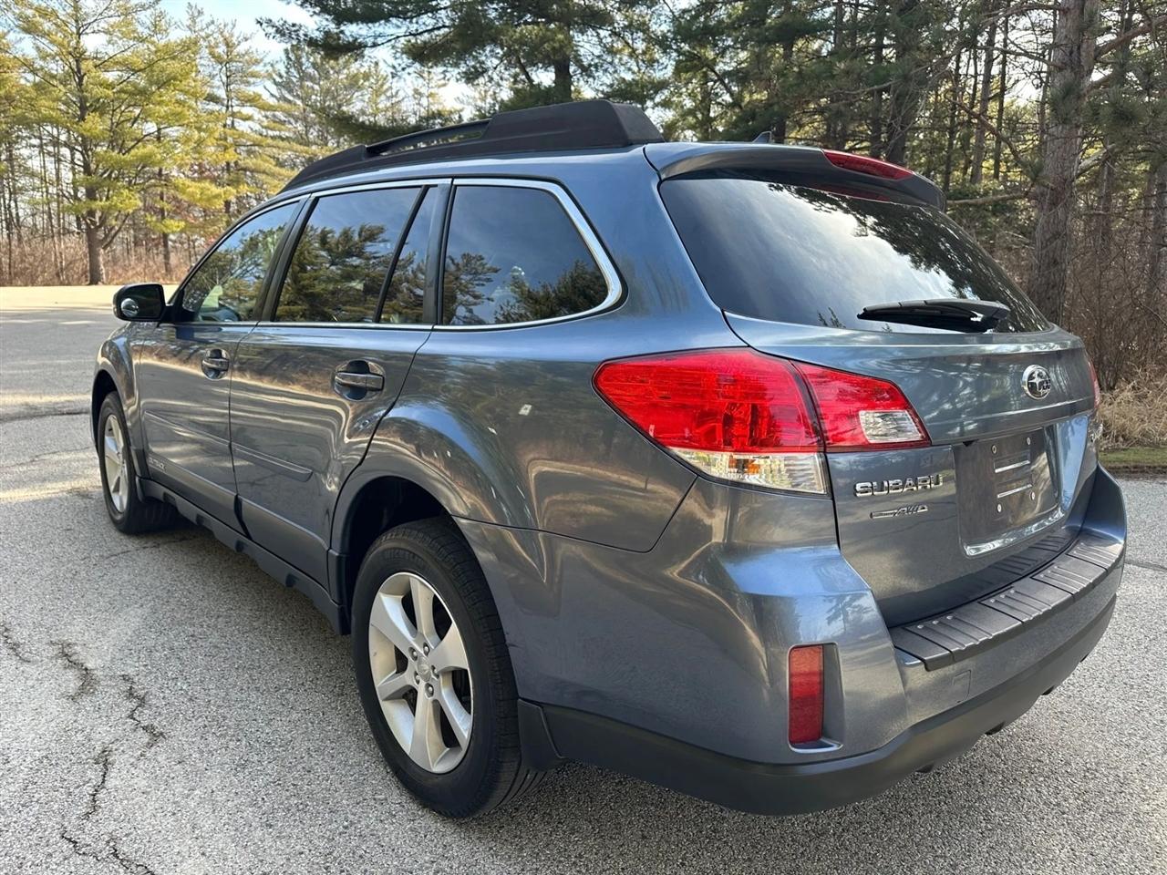 Subaru Outback  2013