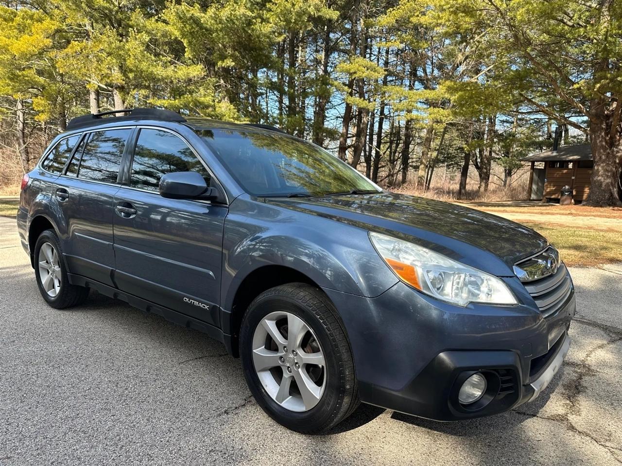 Subaru Outback  2013