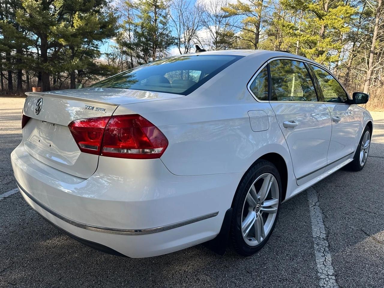 Volkswagen Passat  2013