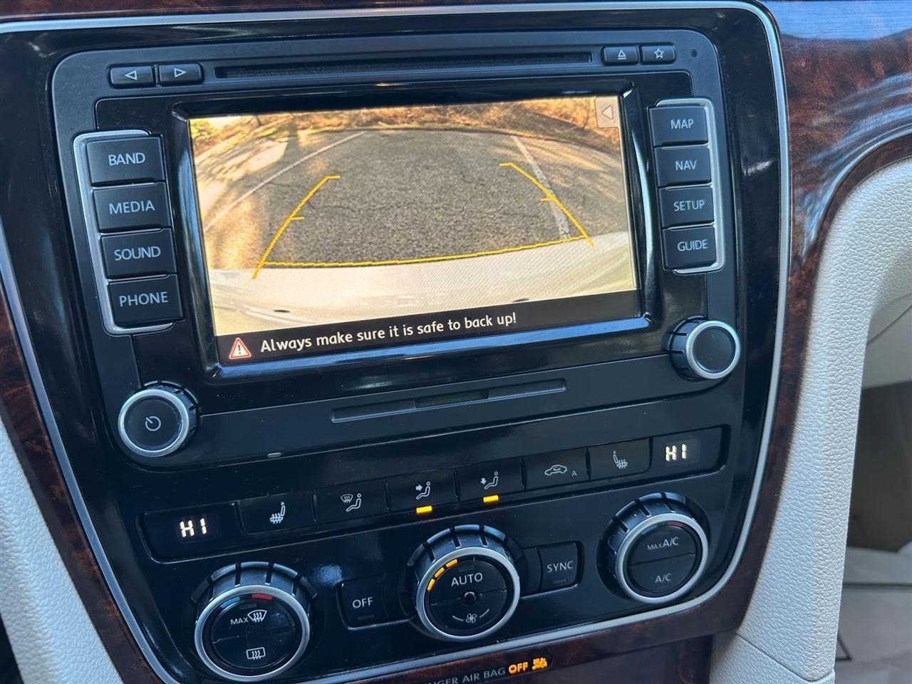 Volkswagen Passat  2013