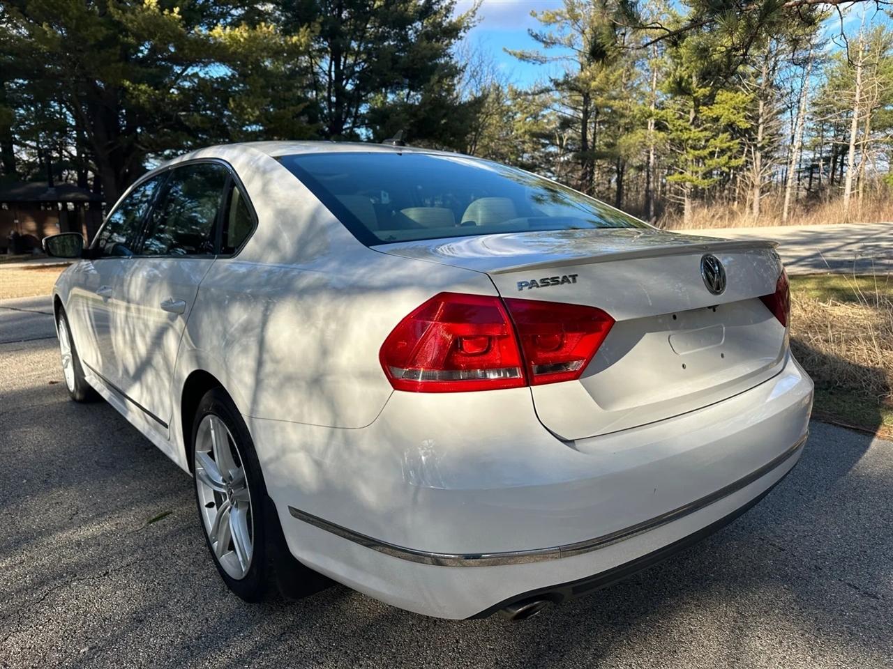 Volkswagen Passat  2013