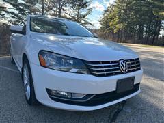 2013 Volkswagen Passat 