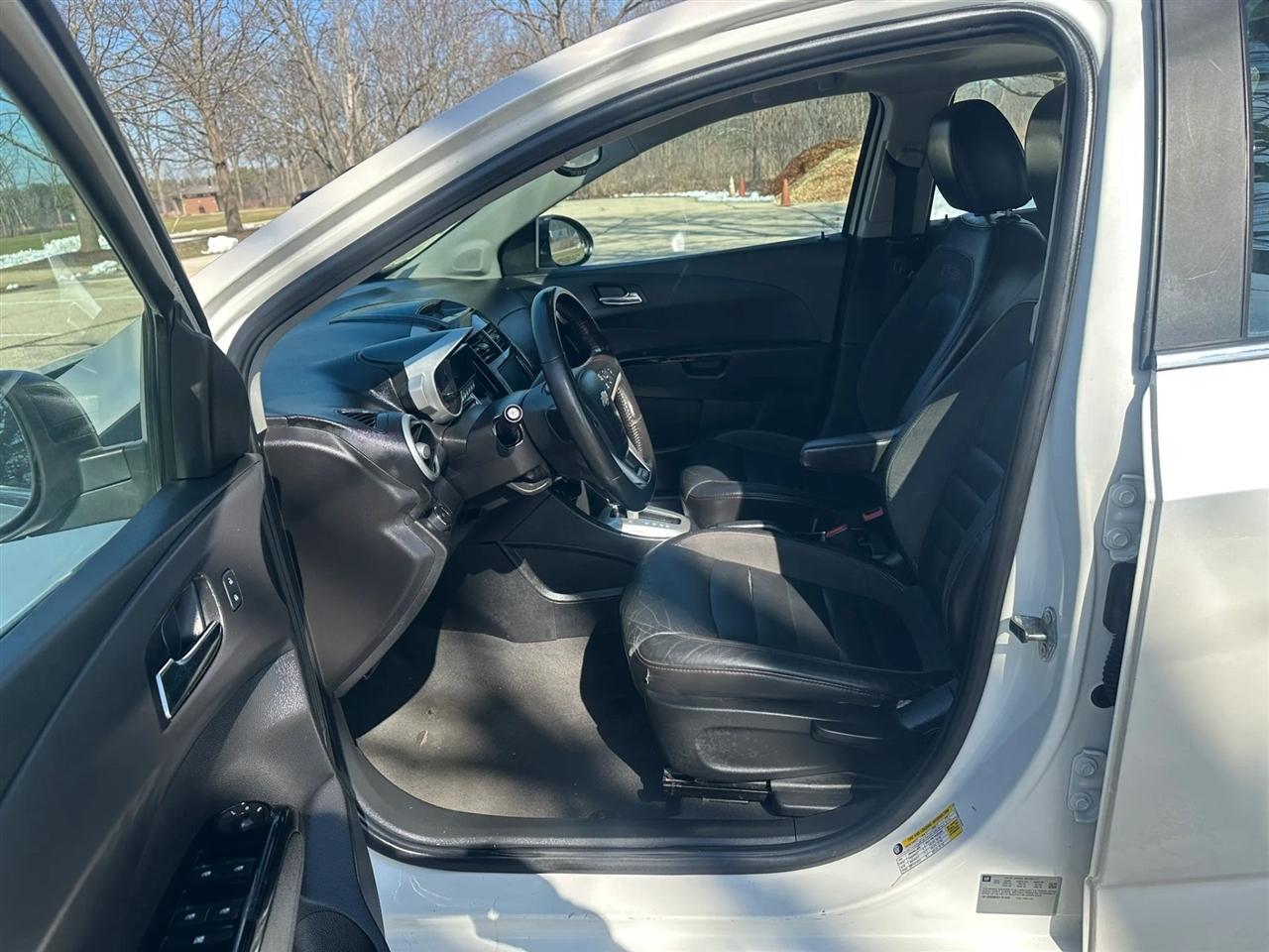 Chevrolet Sonic  2014