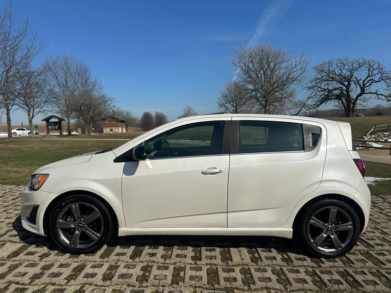 Chevrolet Sonic  2014