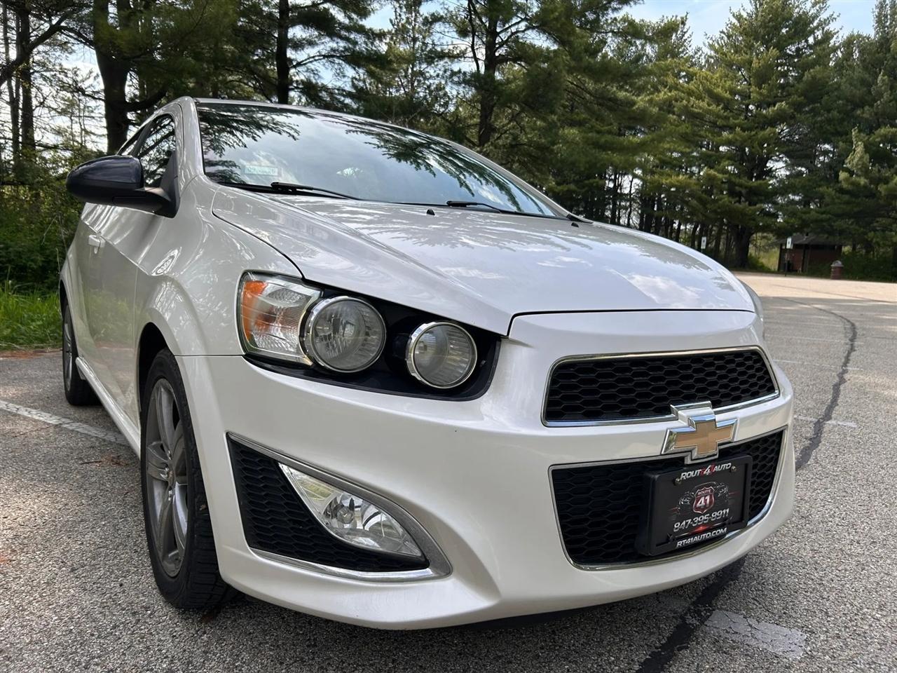 2014 Chevrolet Sonic RS Hatchback Sedan 4D
