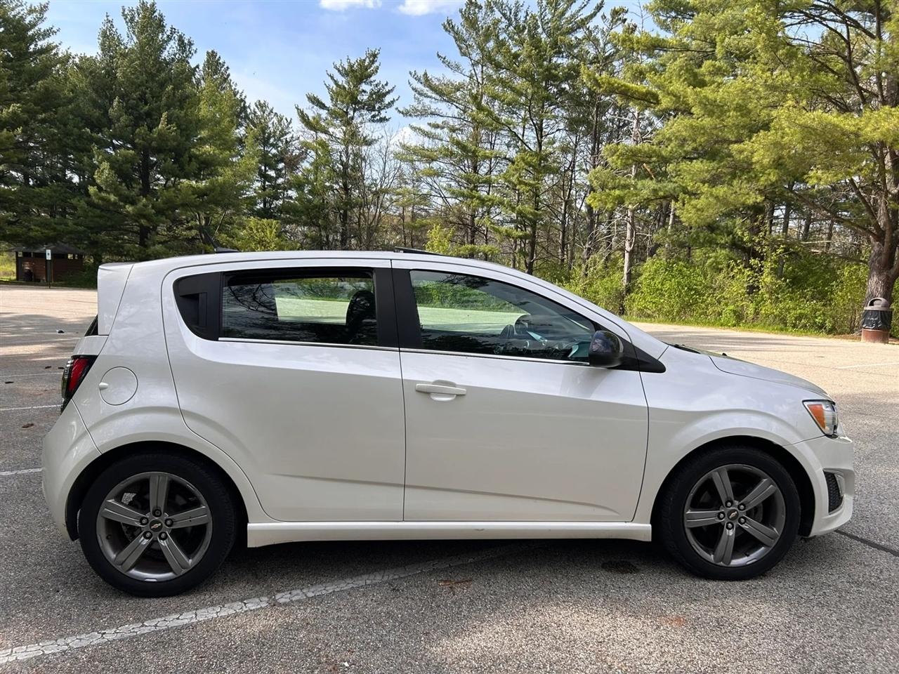 Chevrolet Sonic  2014