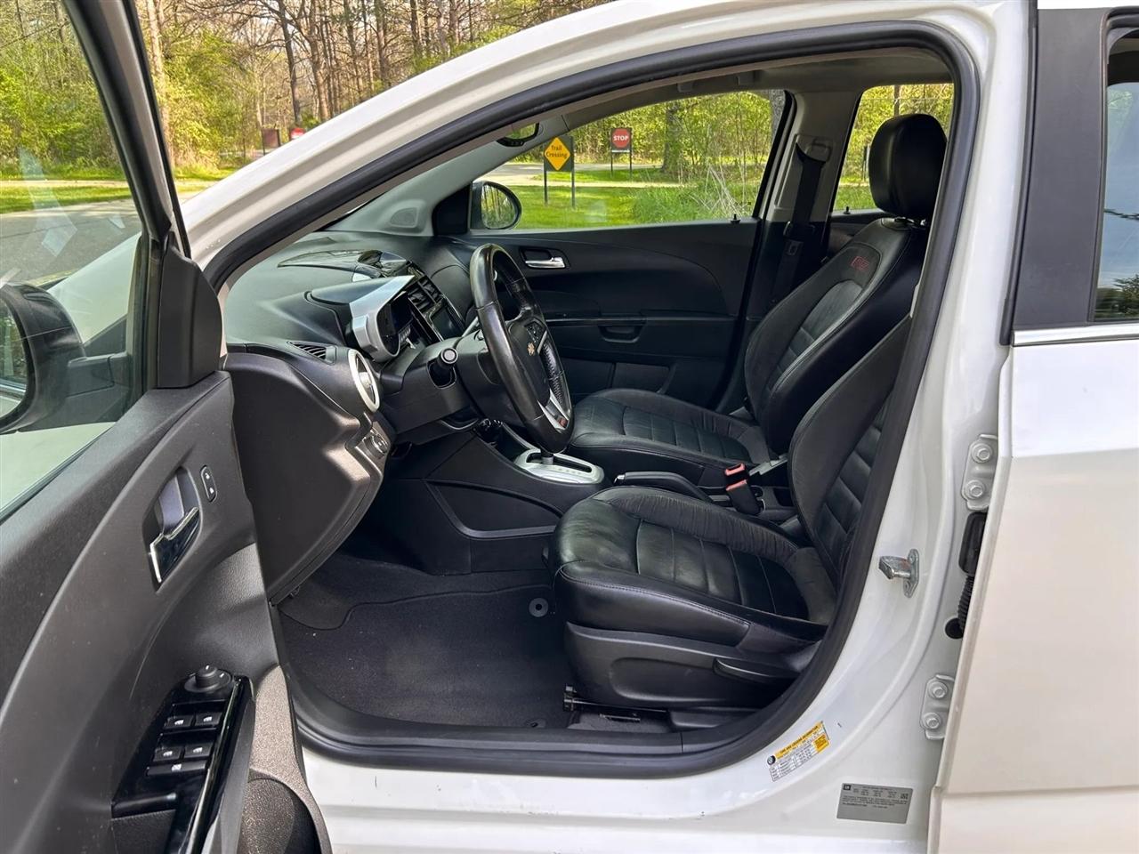 Chevrolet Sonic  2014