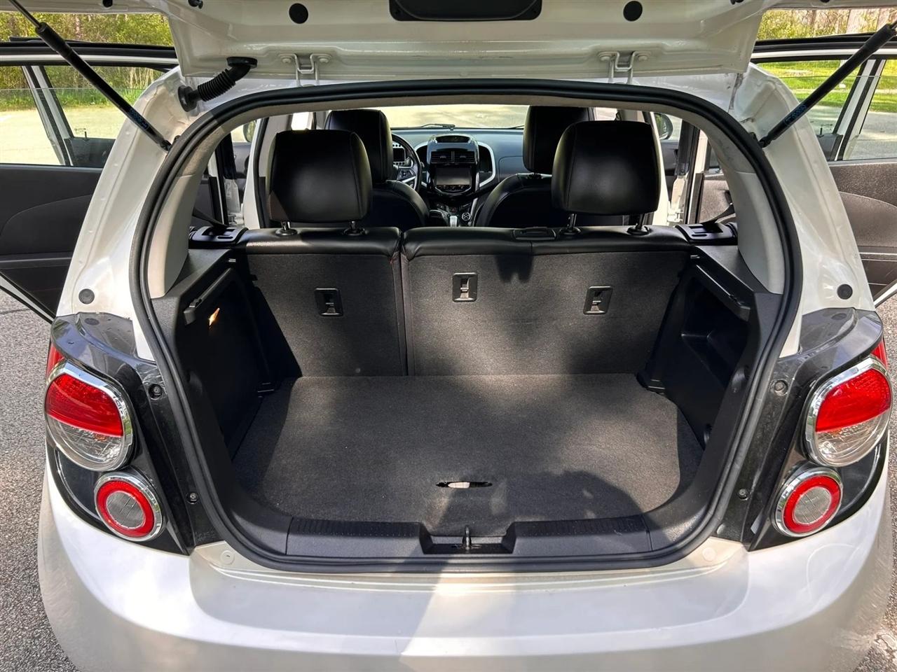 Chevrolet Sonic  2014