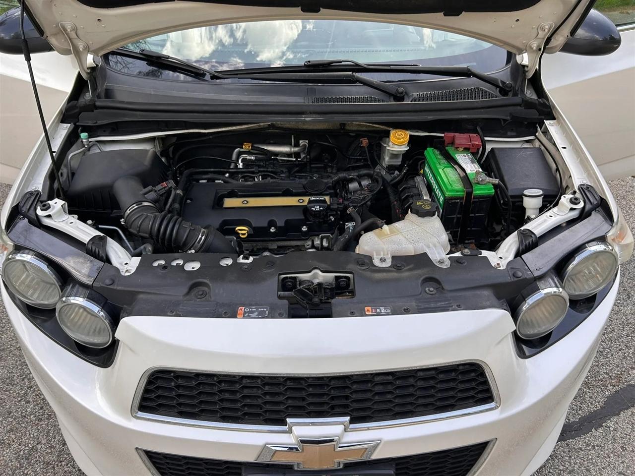 Chevrolet Sonic  2014