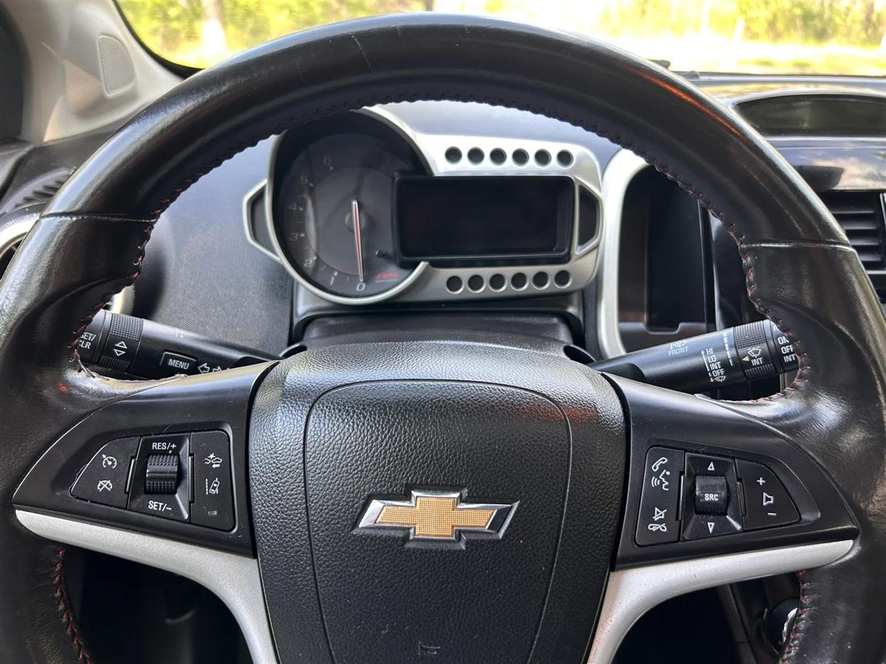 Chevrolet Sonic  2014