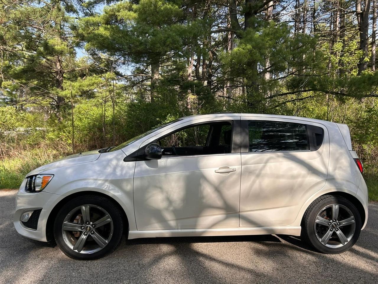 Chevrolet Sonic  2014