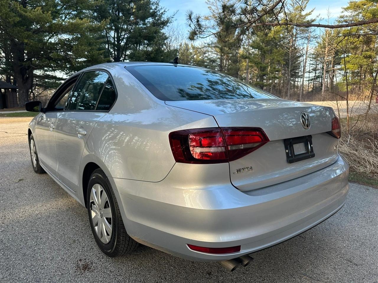 Volkswagen Jetta  2016