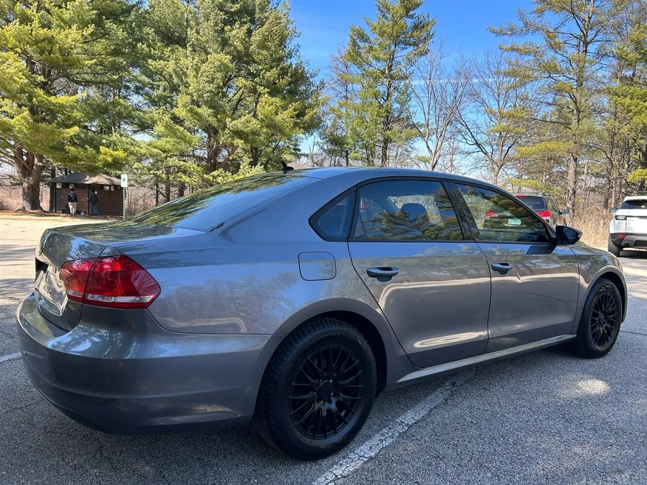 Volkswagen Passat  2012