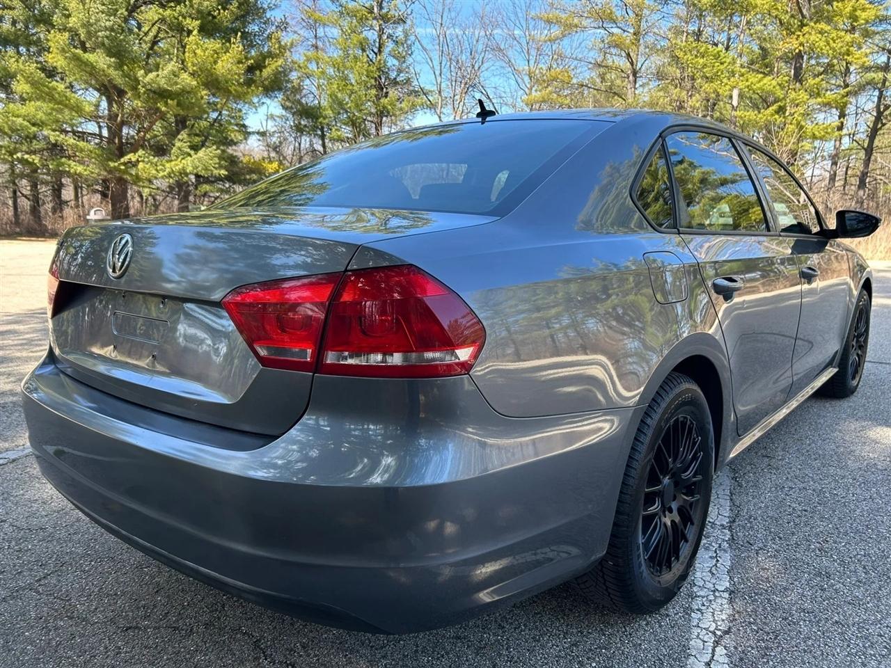 Volkswagen Passat  2012